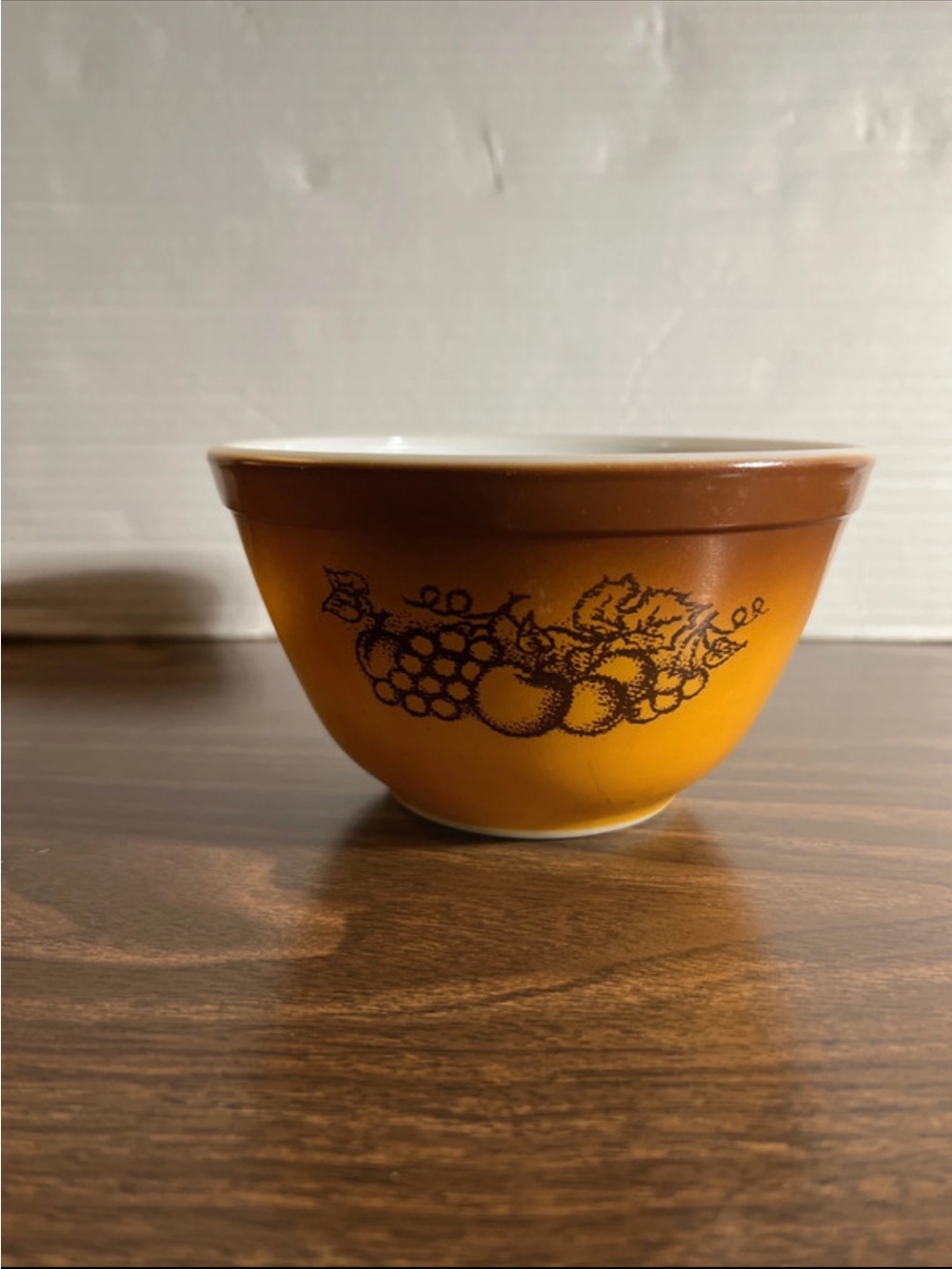 Vintage Pyrex mixing bowl old Orchard